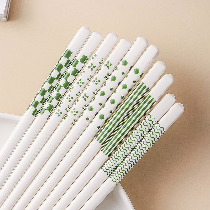陶瓷筷子家用高档新款一人一筷分餐快子耐高温特别好看的筷子勺子,餐饮具,筷子,淘宝优惠券,粉丝福利购,淘宝优惠卷