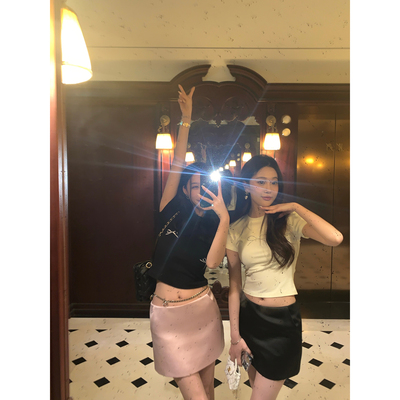 Mas Mash北海道少女 两色缎面光感低腰包臀短裙