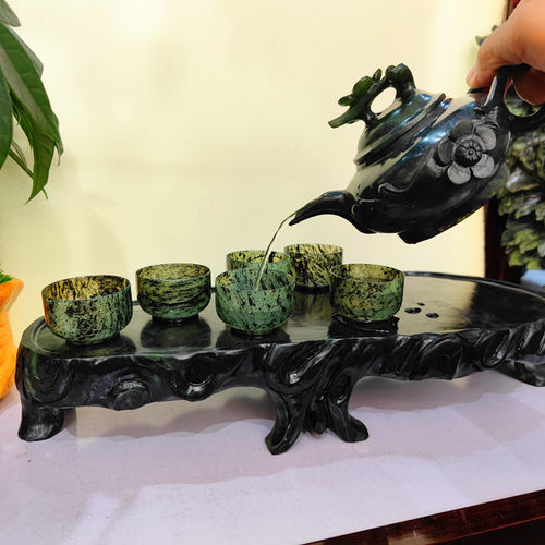 磁性保健蛇纹玉酒泉夜光杯纯天然