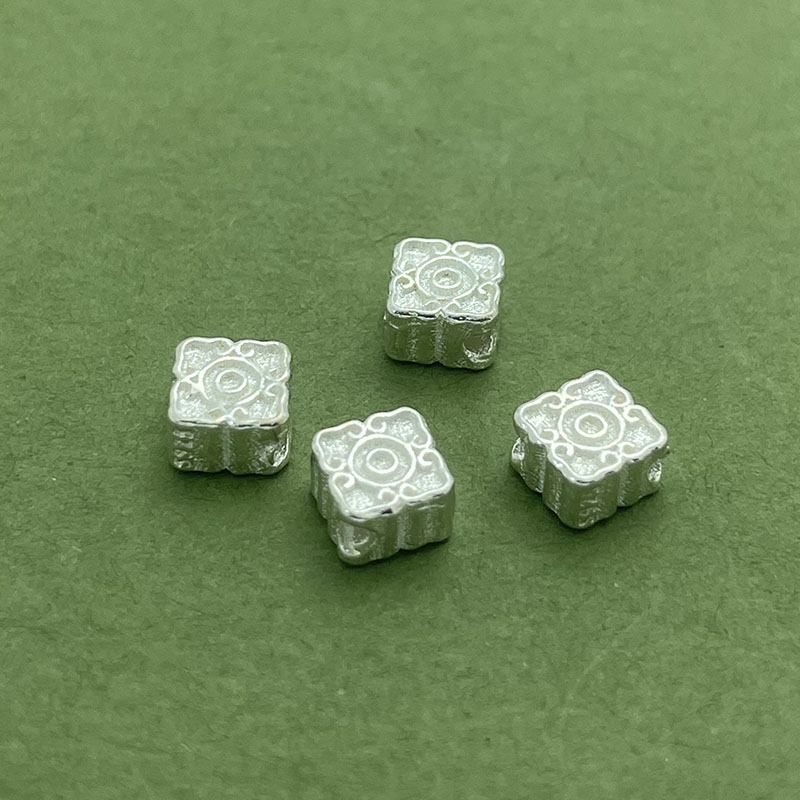 S925纯银祥云纹隔珠方形扁珠串珠