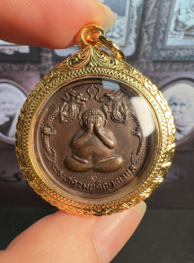 龙婆多2521双龙必打掩面佛 k金壳萨玛空鉴定卡 泰国佛牌吊坠 正品