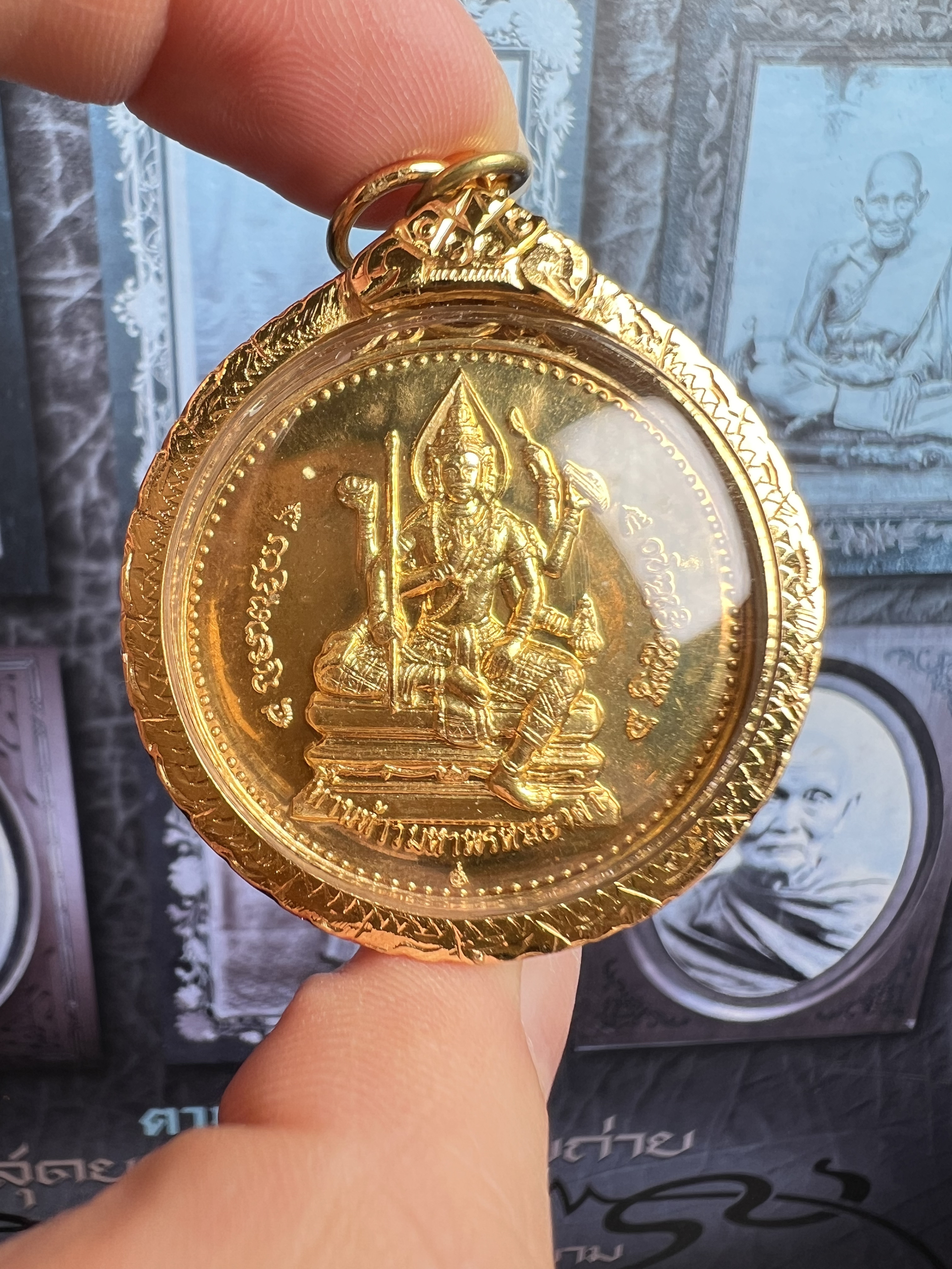 瓦当3期2555四面神 意大利金壳萨玛空卡 泰国佛牌四面佛吊坠 正品