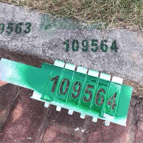 不锈钢镂空漏字卡槽可换卡片模具