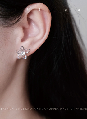 ithree《夏日生花》系列镂空层次花朵绕线耳钉女自制高级感耳饰