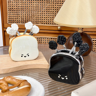 面包水果叉套装家用不锈钢甜品叉子可爱创意收纳罐果插果签高级感