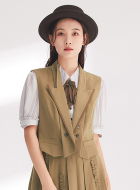 D-HARRY/迪哈利2024春新款复古百搭耐看卡其色马甲DH241Q97051D