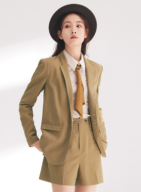 D-HARRY/迪哈利2024春新款复古百搭卡其色西装外套DH241A97039D