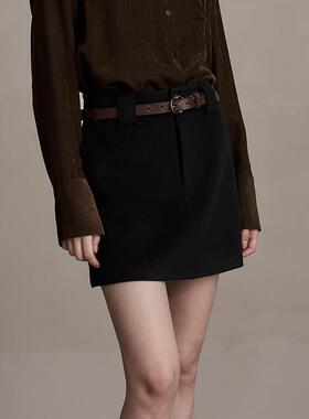 D-HARRY/迪哈利2024冬新款优雅简约百搭黑色A字短裙DH244M97798D