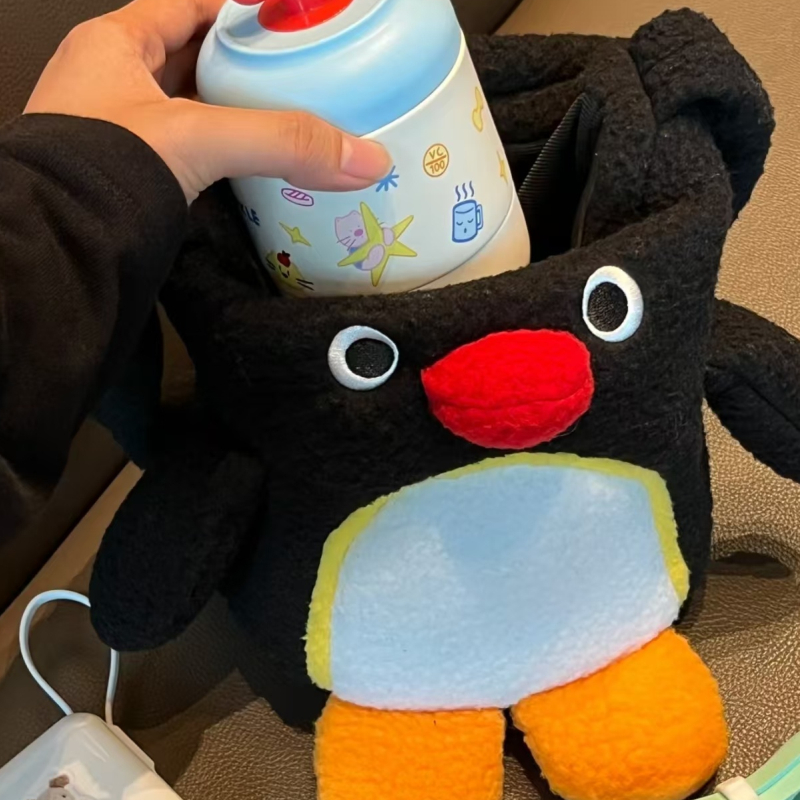pingu毛绒玩具水杯包创意可爱企鹅公仔户外瓶套便携保温杯套
