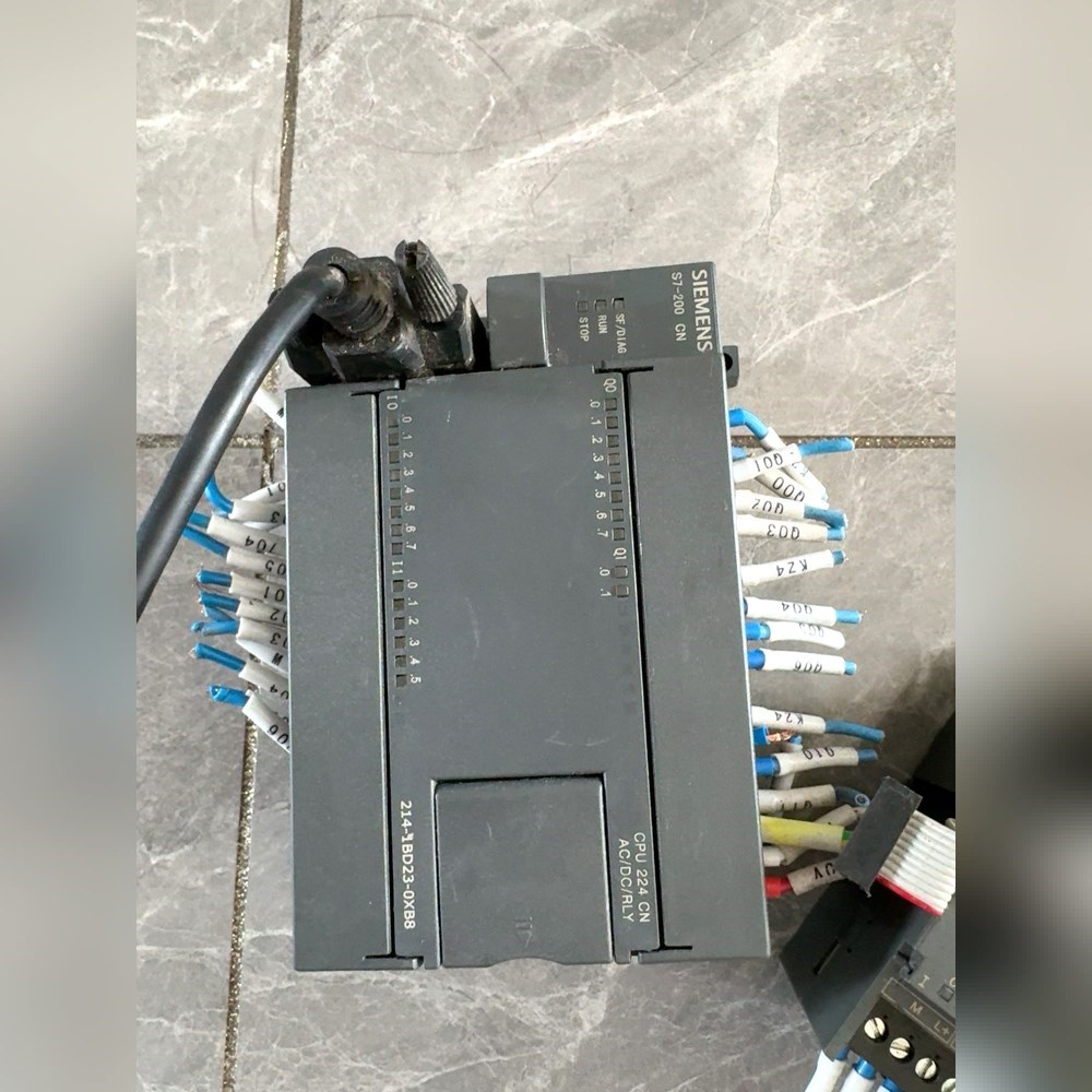 原装进口PLC6ES7214-1BD23-0XB 议价