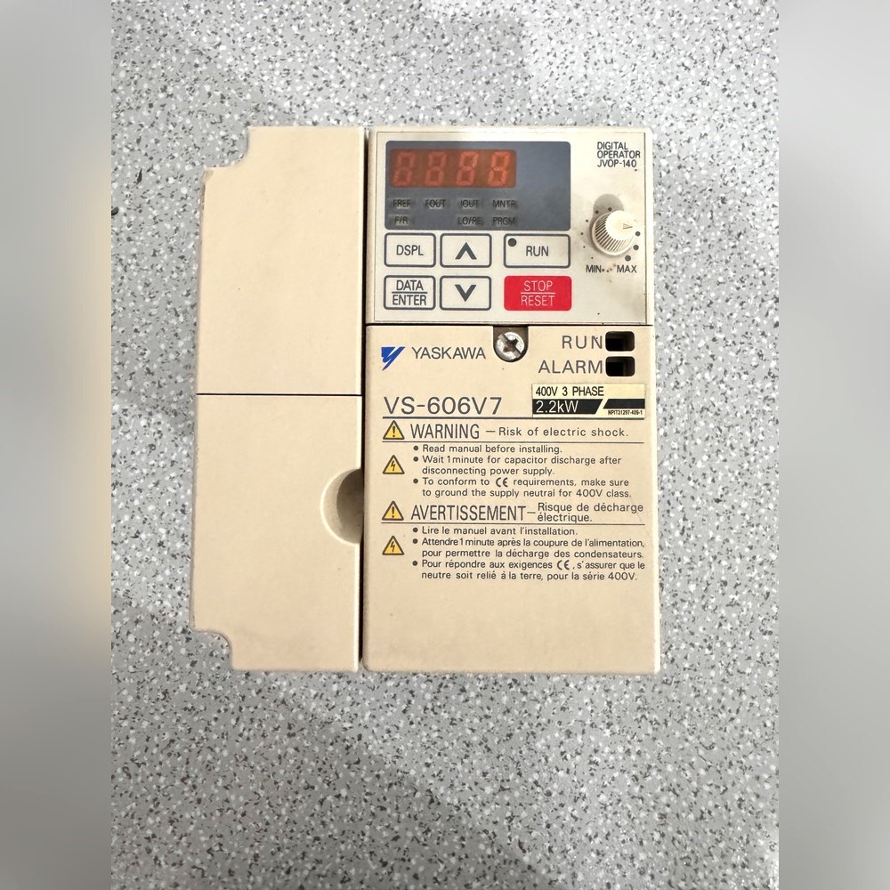 CIMR-V7AT42P2安川变频器606V7系列2.2 议价