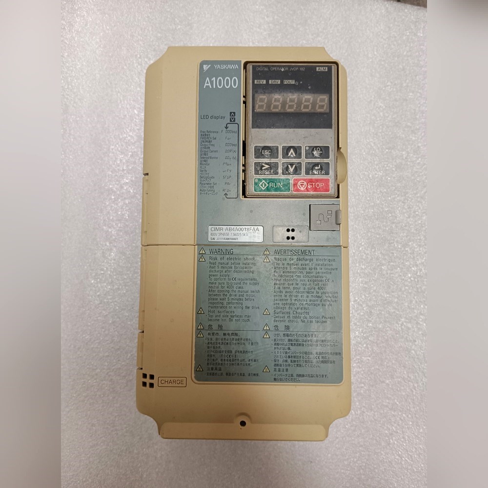 安川变频器CIMR-AB4A0018FAA5.5KW 38 议价
