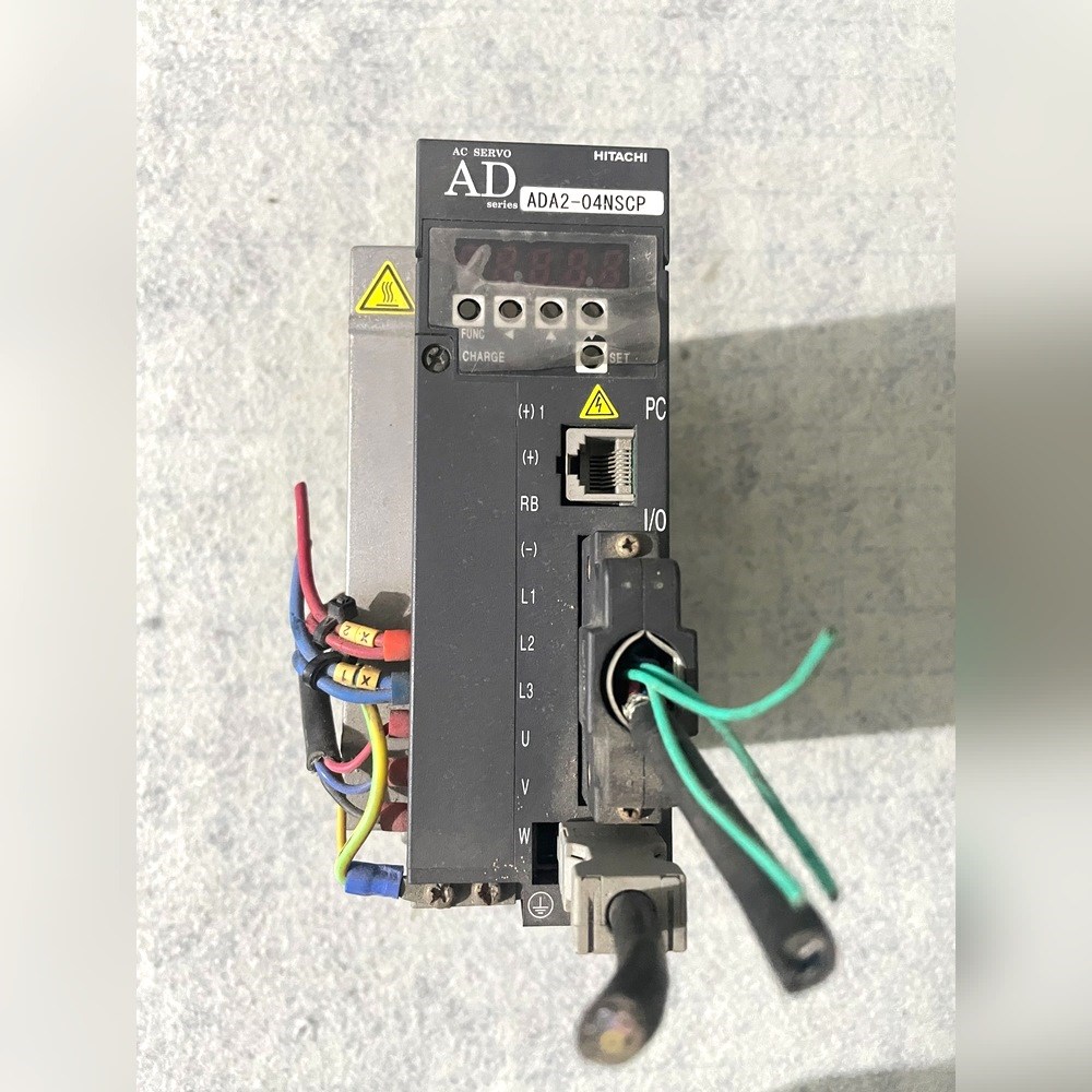 400W日立伺服驱动器ADA2-04NSCP实物 议价