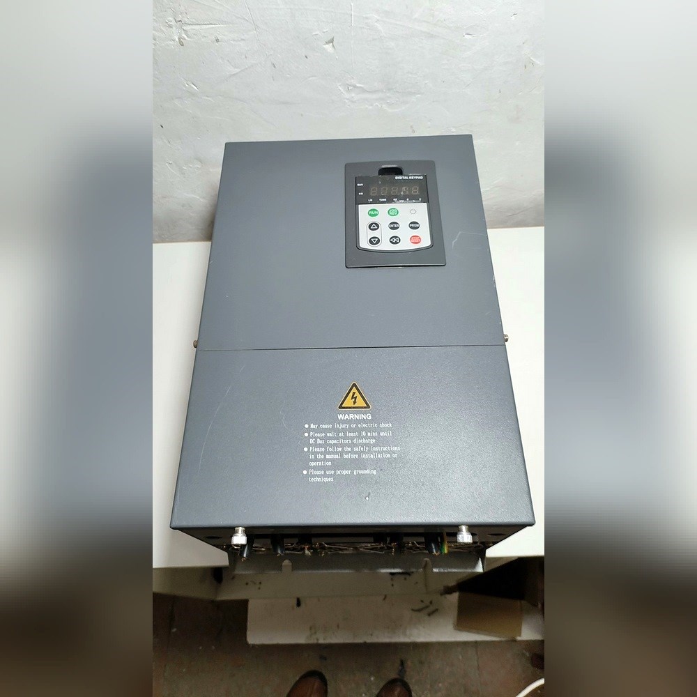 变频器 TH500E-37G45P 37KW 变频器拆 议价