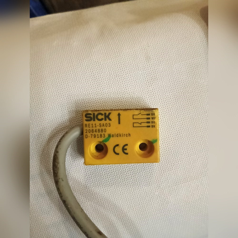 SICK德国西克RE11-SA03安全开关一手就一个 议价