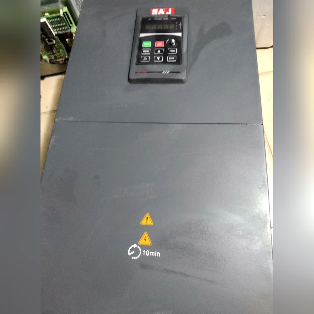 #控制器三晶VM1000B-4T045G380v45kw一 议价