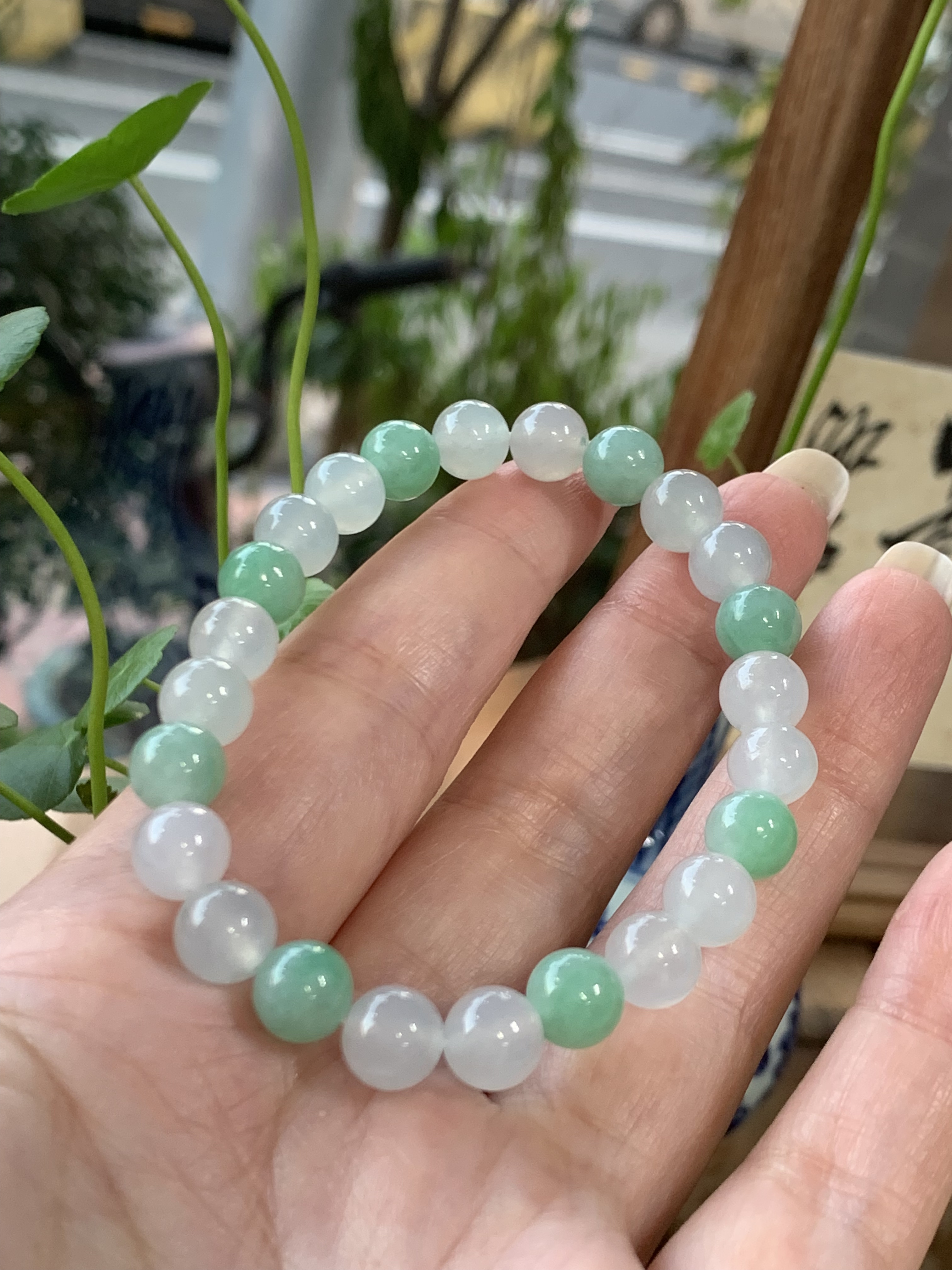老坑冰种天然缅甸翡翠玉石冰珠子清透白冰加苹果绿手串男女款