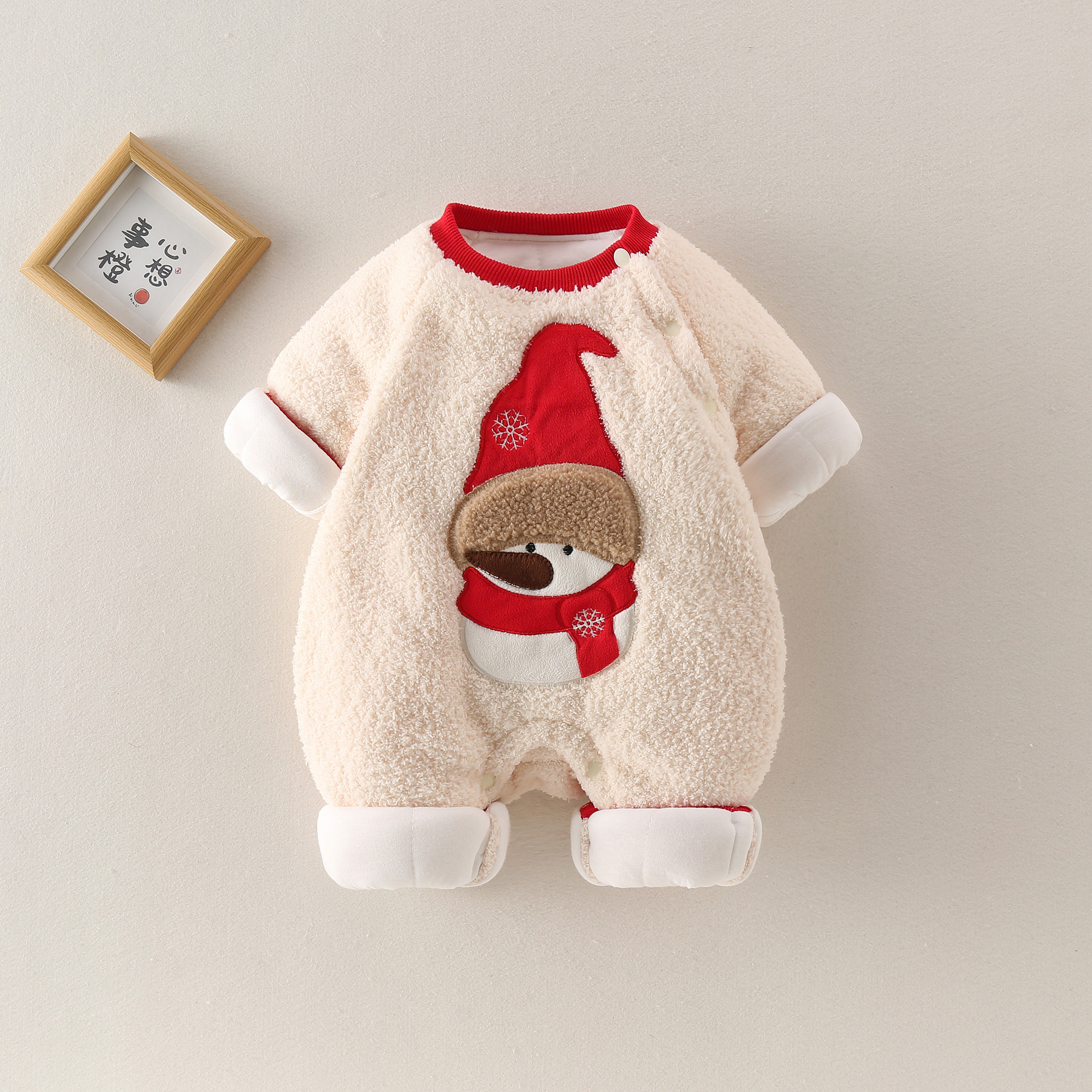 婴儿衣服冬装新生儿男女宝宝连体衣夹棉加厚圣诞满月哈衣爬服冬季