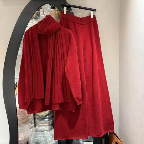 欧洲站2025冬新款时尚针织毛衣松紧腰阔腿裤围巾三件羊毛套装