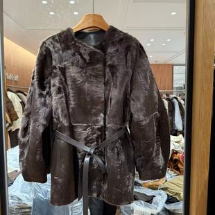 欧洲站2025冬新款高级感圆领小湖羊配腰带羊皮高端休闲皮草25035