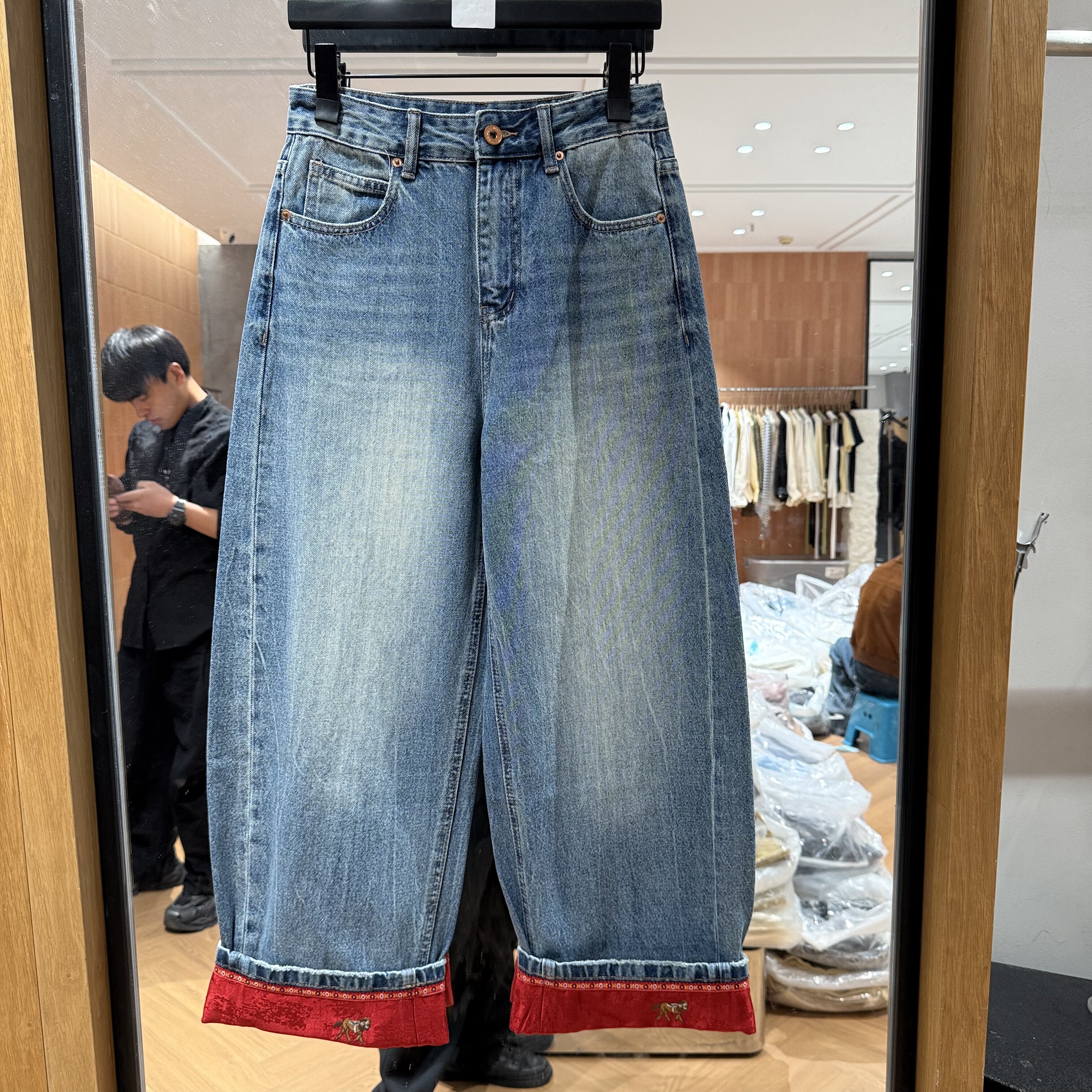 欧洲站2026春季新款欧货时尚裤脚卷边轻中式显瘦老爹裤牛仔裤女