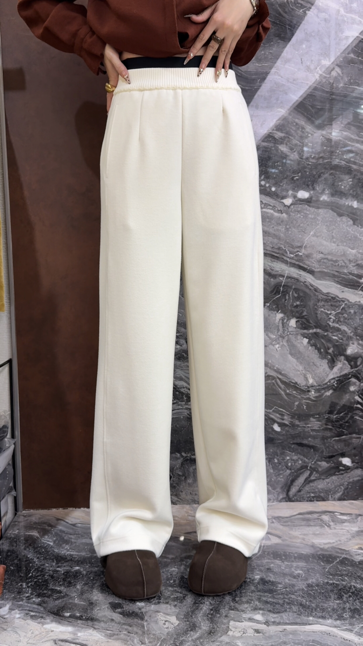 曼曼家2025冬新款时尚松紧腰抽绳显瘦百搭直筒裤宽松阔腿裤,女装/女士精品,休闲裤,淘宝优惠券,粉丝福利购,淘宝优惠卷