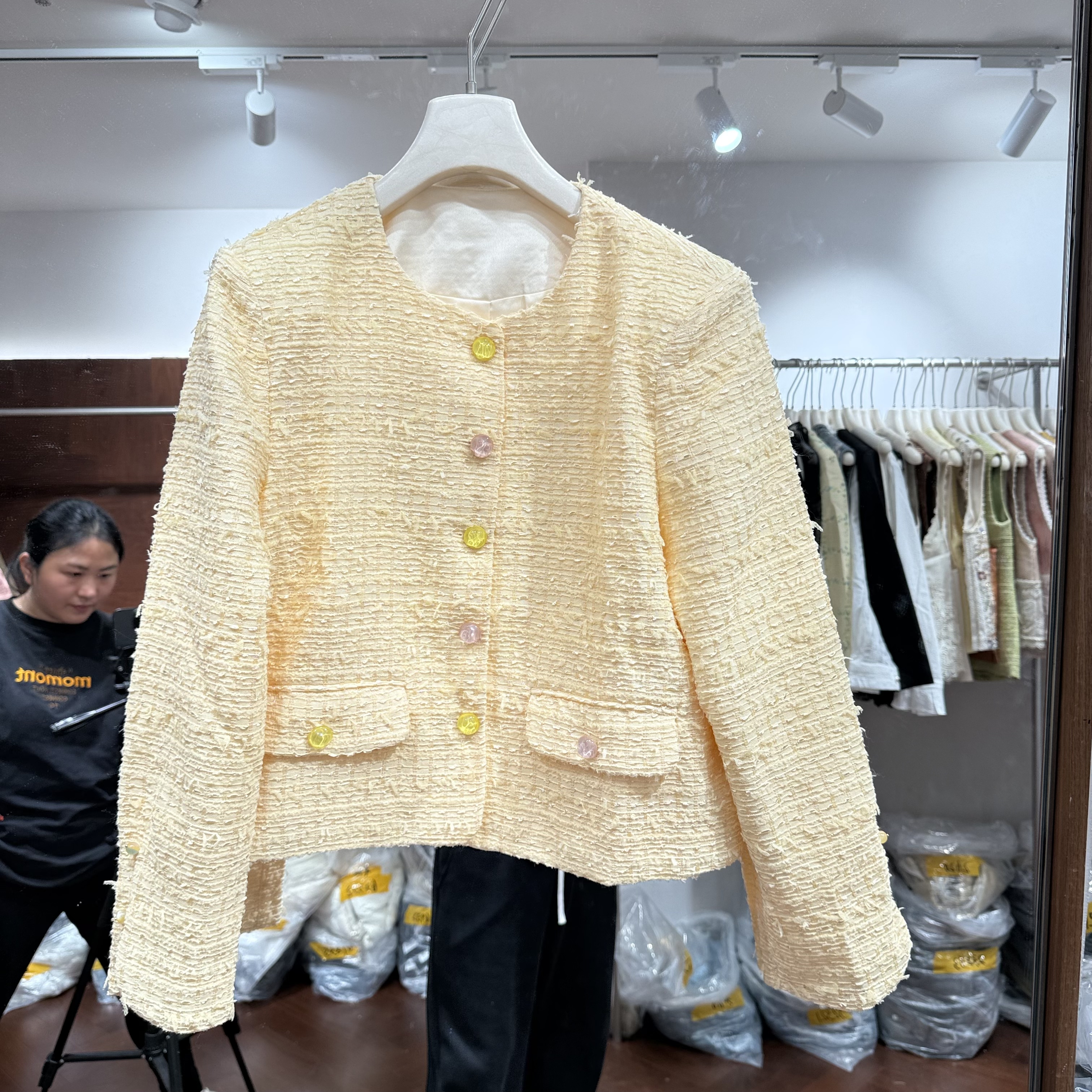 欧洲站2026春季新款XIU+欧货糖果色单排扣小香风气质短外套77775