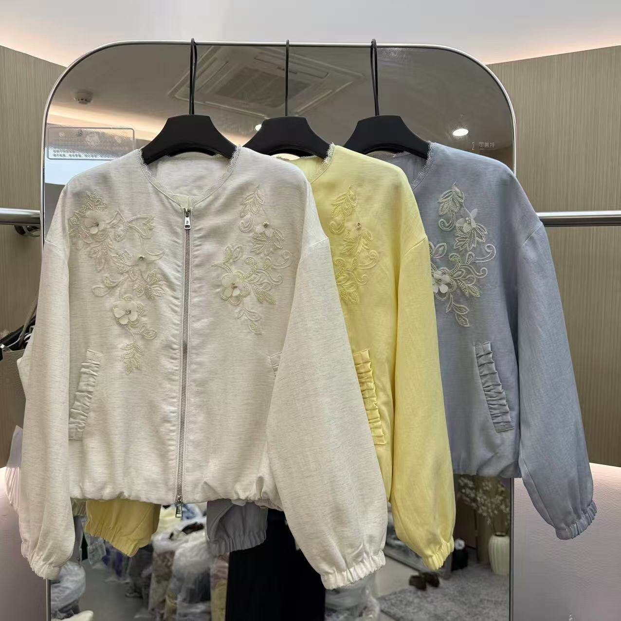 欧洲站2026新款韩系宽松立体刺绣休闲花边口袋棒球服短外套女W021