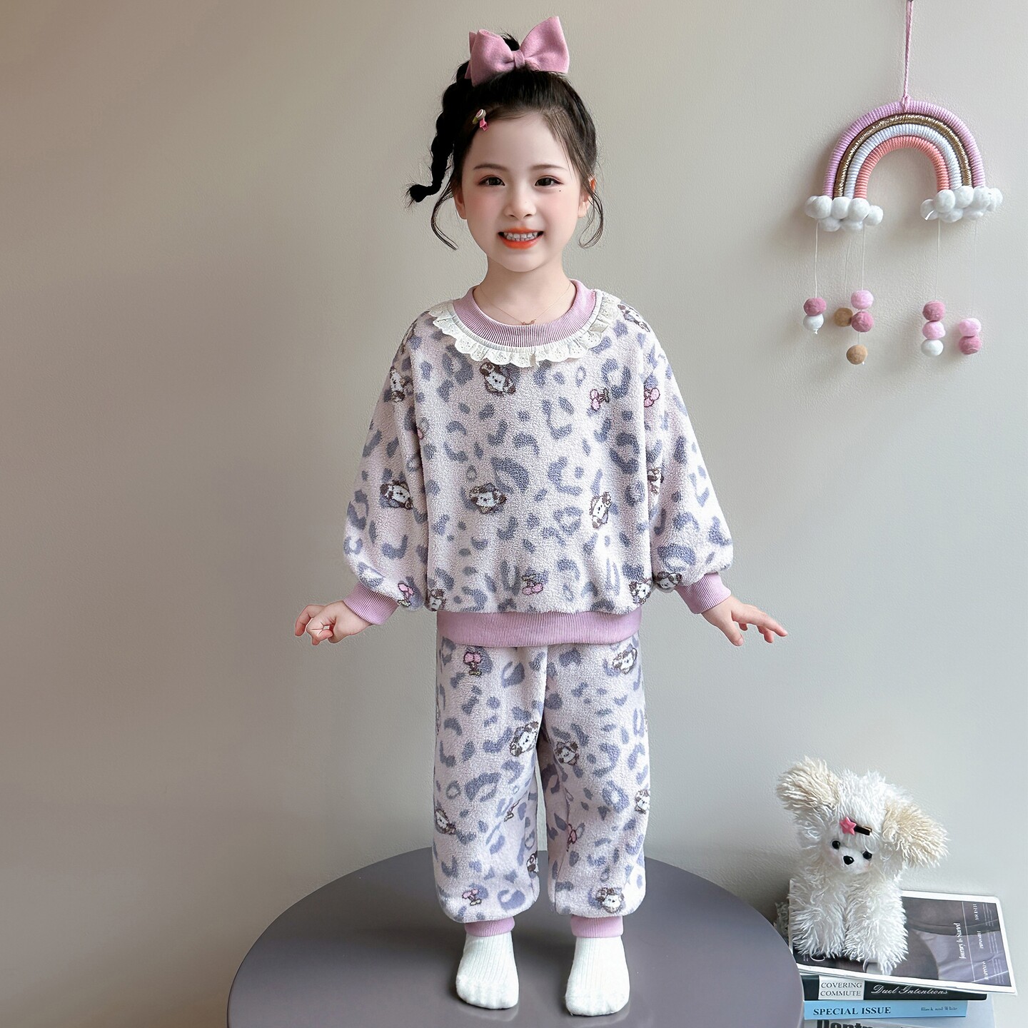 女童睡衣秋冬季2026新款小女孩可爱儿童宝宝珊瑚绒套头家居服套装