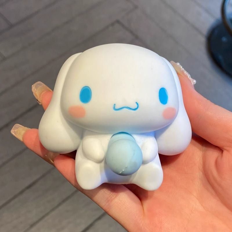 网红爆款卡通周边吹泡泡慢回弹