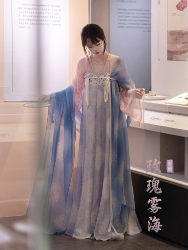 衿瑞唐制齐胸八破襦裙披帛汉服