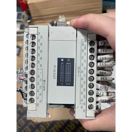 议价PLCAFPX0E24T-F，功