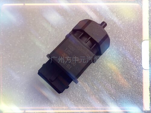 长城哈弗CUV H3 H5 3802100K00-B1车速里程表传感器