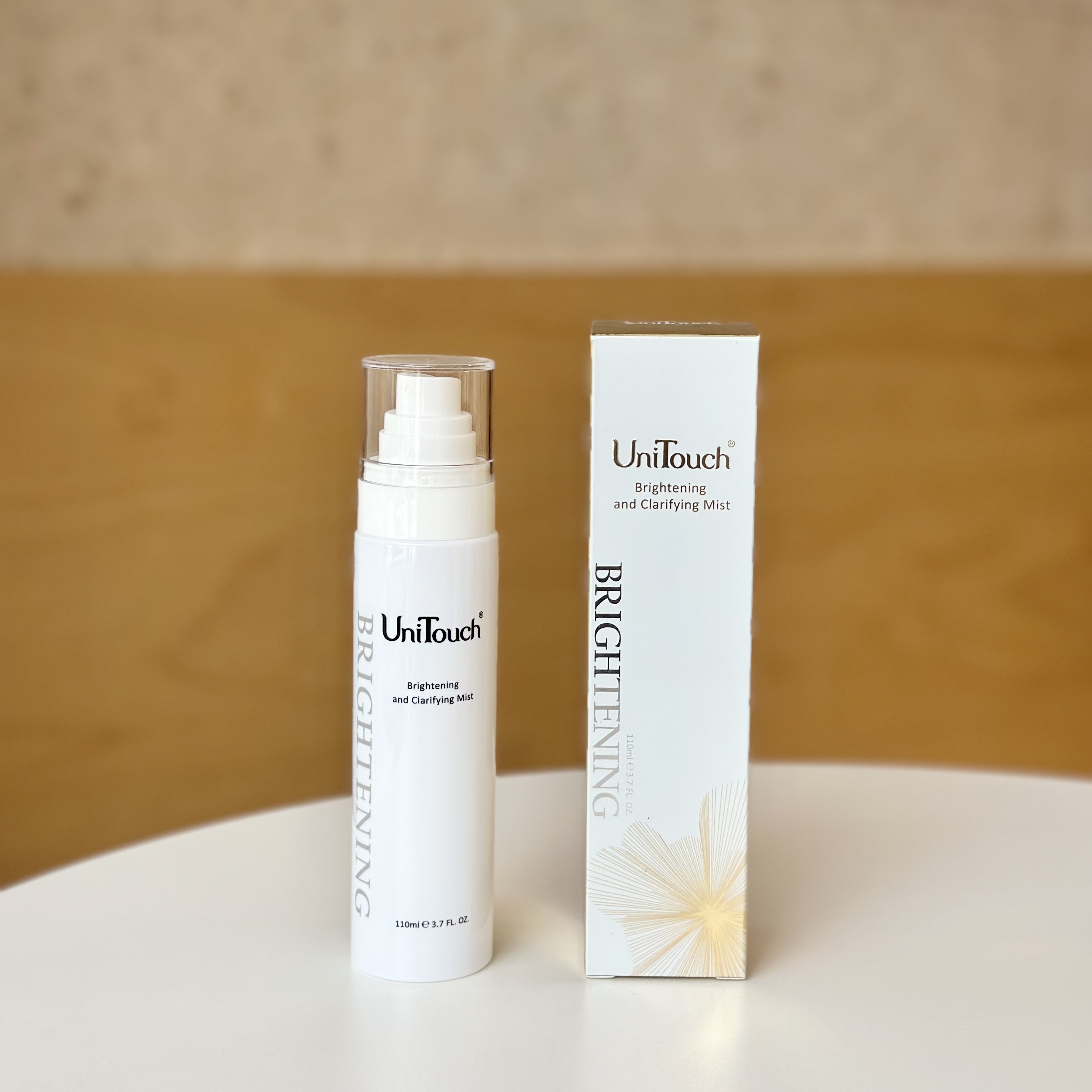 UniTouch光感透亮爽肤水补水保湿