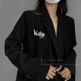 不规则金属胸针女ins小众设计感西装 洒脱高级 大衣别针胸花配饰