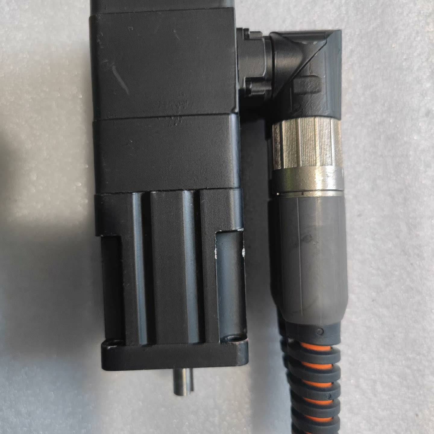 {议价}AB伺服电机MPL-A1510V-EJ74AA