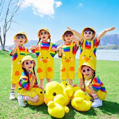 六一儿童青春活力表演服运动会