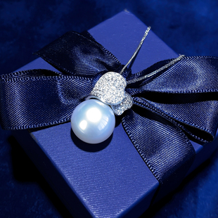 吉尔德GUIID维纳斯澳白珍珠吊坠海水珍珠项链18K金钻石珍珠吊坠