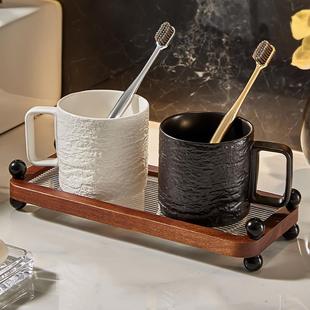 陶瓷漱口杯家用情侣刷牙杯子一对高级牙刷杯牙缸洗漱杯置物架套装