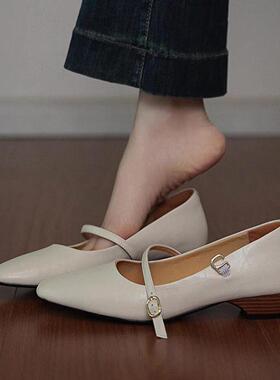 叁里温柔风玛丽珍鞋女2026春季新款粗跟搭扣优雅百搭通勤绝美单鞋
