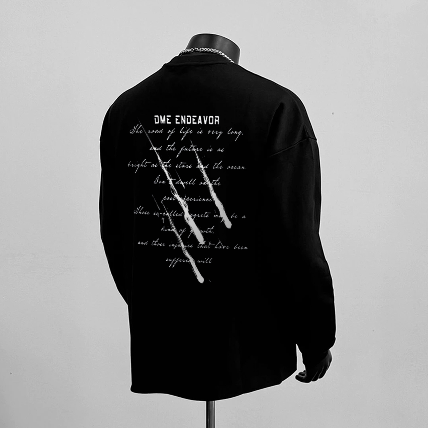 美式重磅印花长袖2025新款纯棉男上衣圆领秋季男款打底衫口袋巾