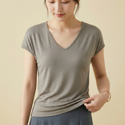 女士薄款可内搭夏季莫代尔v领短袖t恤大码显瘦打底衫纯色背心上衣
