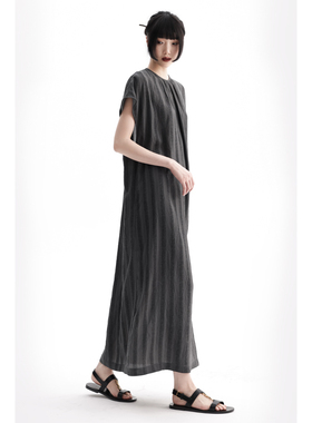 APOZi collection【衍生水墨】新中式深空灰袍子圆领小飞袖连衣裙