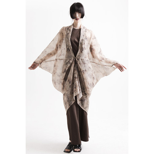 APOZi collection【流白观】新中式水墨印花罩衫肌理感纱袍蝙蝠袖