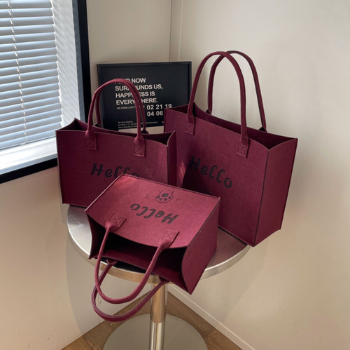 原创ins风女包大容量单肩包新款卡通百搭毛毡手提礼品包定制logo