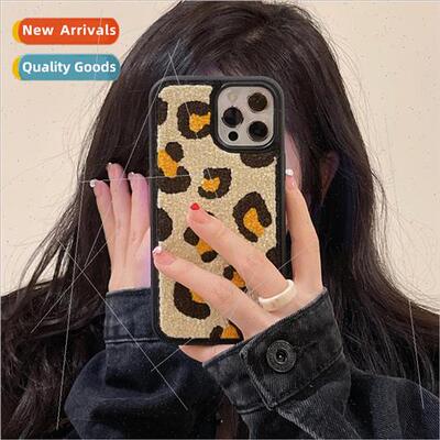 适用 Apple 14Pro Embroidery Yellow Leopard xr Phone Case iph