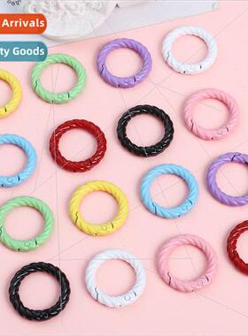 Korea alloy spray paint spring buckle twist circle keychain