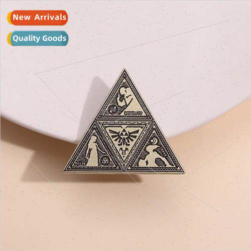 New mple Retro Legend of Sel Triangle of Power Brooch Badge