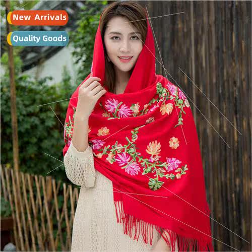 Autumn and winter new retro ethnic  embroidery faux cashmere