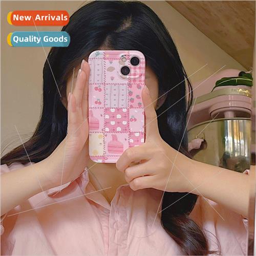 Girls pink patchwork grid strawberry cake bunny 适用 iPhone